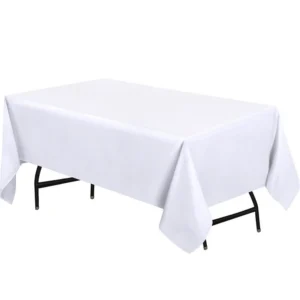 Nappe blanche rectangulaire